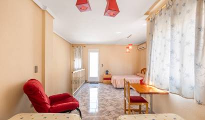 Bestaande woningen - Duplex - Los Alcázares - Centro