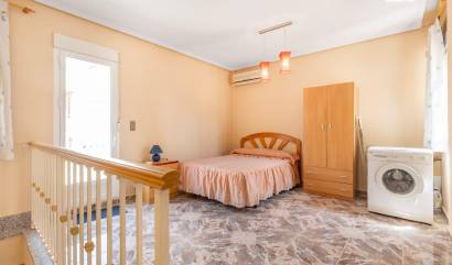 Bestaande woningen - Duplex - Los Alcázares - Centro