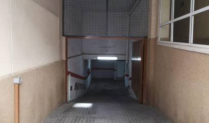 Bestaande woningen - Garage - Torrevieja - Estacion de autobuses