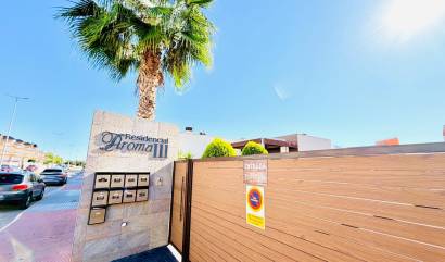 Bestaande woningen - Halfvrijstaand - Los Montesinos - La Herada