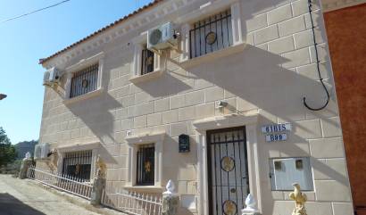 Bestaande woningen - Halfvrijstaand - Rojales