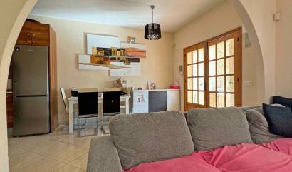 Bestaande woningen - Halfvrijstaand - Torrevieja - Los Balcones