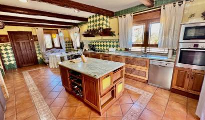 Bestaande woningen - Landelijk huis - Los Montesinos