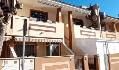 Bestaande woningen -  - Los Alcázares