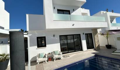 Bestaande woningen -  - Los Montesinos - La Herada