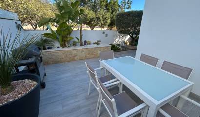 Bestaande woningen -  - Los Montesinos - La Herada