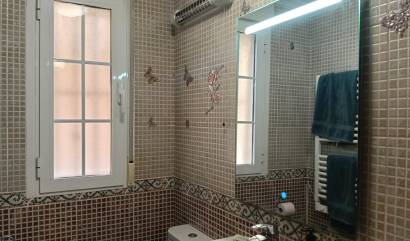 Bestaande woningen -  - Los Montesinos - La Herrada