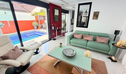 Bestaande woningen -  - Los Montesinos - La Herrada