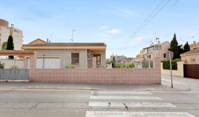 Bestaande woningen - Single family house - Torrevieja - Nueva Torrevieja