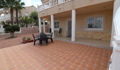 Bestaande woningen - Villa - Algorfa