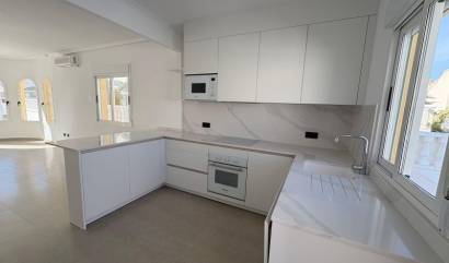 Bestaande woningen - Villa - Algorfa