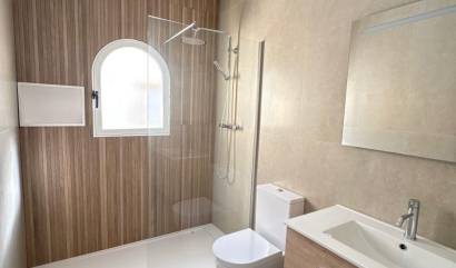 Bestaande woningen - Villa - Algorfa