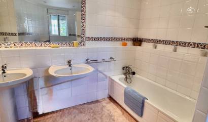 Bestaande woningen - Villa - Benferri