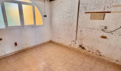 Bestaande woningen - Villa - Benferri