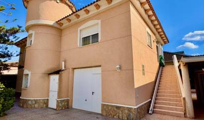 Bestaande woningen - Villa - Benferri