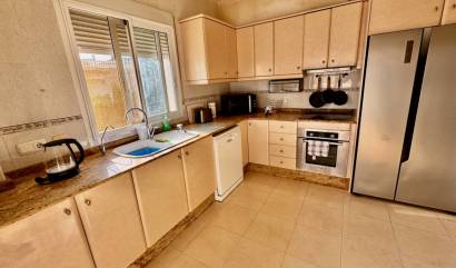 Bestaande woningen - Villa - Benferri