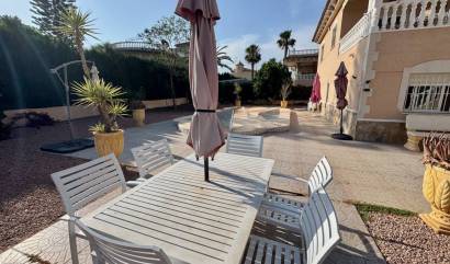 Bestaande woningen - Villa - Benferri