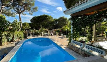 Bestaande woningen - Villa - Campoamor