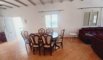 Bestaande woningen - Villa - Canadas de San Pedro