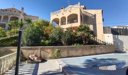 Bestaande woningen - Villa - Canadas de San Pedro