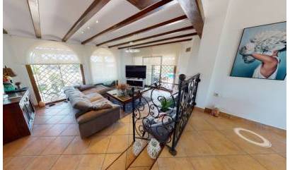 Bestaande woningen - Villa - Elche