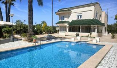 Bestaande woningen - Villa - Elche