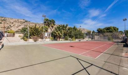 Bestaande woningen - Villa - Elche