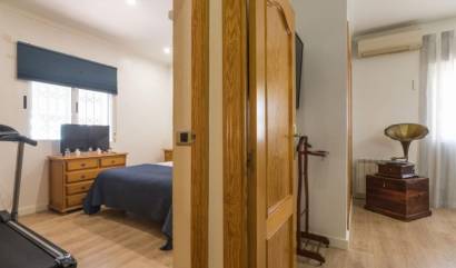 Bestaande woningen - Villa - Elche