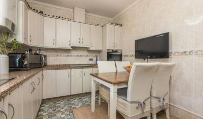 Bestaande woningen - Villa - Elche