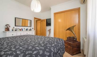 Bestaande woningen - Villa - Elche