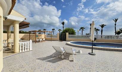 Bestaande woningen - Villa - Estrella del Mar - Estrella De Mar