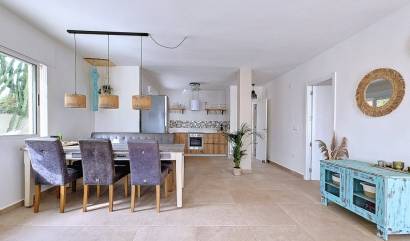 Bestaande woningen - Villa - Estrella del Mar - Estrella De Mar