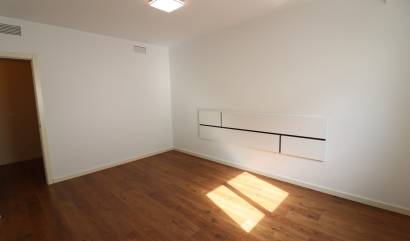 Bestaande woningen - Villa - La Marina