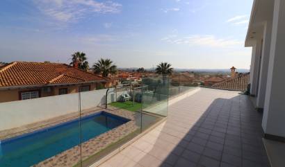 Bestaande woningen - Villa - La Marina