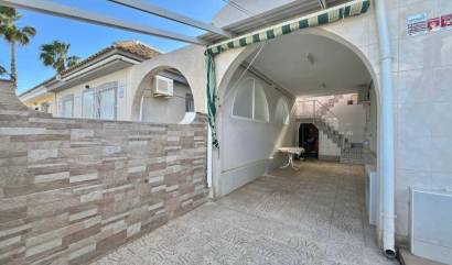 Bestaande woningen - Villa - Los Alcázares