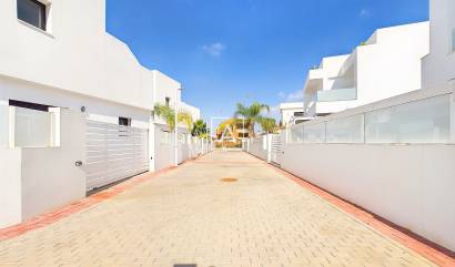 Bestaande woningen - Villa - Los Montesinos