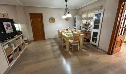 Bestaande woningen - Villa - Los Montesinos