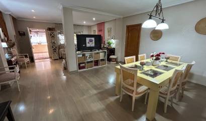 Bestaande woningen - Villa - Los Montesinos