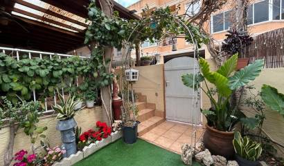 Bestaande woningen - Villa - Los Montesinos