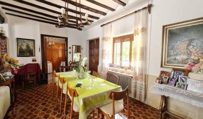 Bestaande woningen - Villa - Monovar