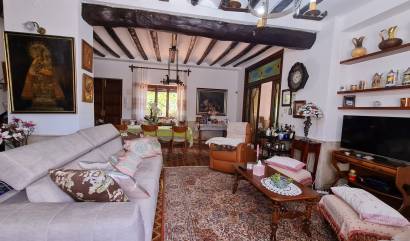 Bestaande woningen - Villa - Monovar