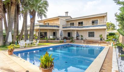 Bestaande woningen - Villa - Orihuela Costa - Dehesa de campoamor