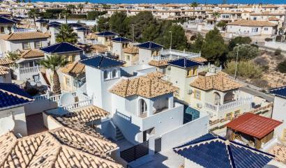 Bestaande woningen - Villa - Orihuela Costa - La Zenia