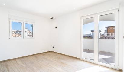 Bestaande woningen - Villa - Orihuela Costa - La Zenia