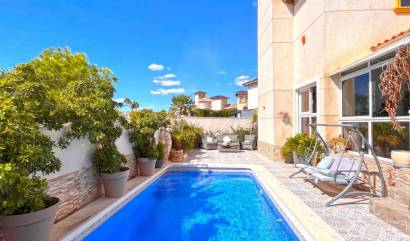 Bestaande woningen - Villa - Orihuela Costa - La Zenia