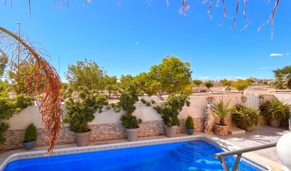 Bestaande woningen - Villa - Orihuela Costa - La Zenia