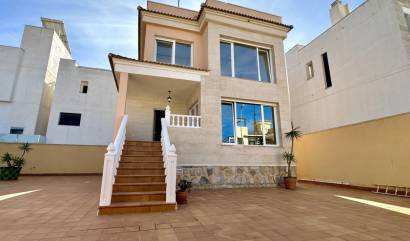 Bestaande woningen - Villa - Orihuela Costa - Las Filipinas