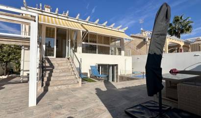 Bestaande woningen - Villa - Orihuela Costa - Los Altos