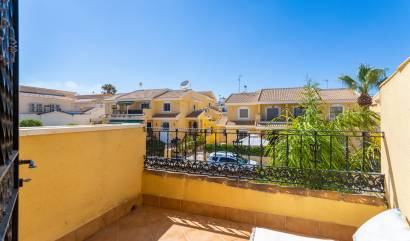 Bestaande woningen - Villa - Orihuela Costa - Los Dolses