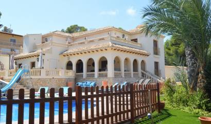 Bestaande woningen - Villa - Orihuela Costa - Villamartín